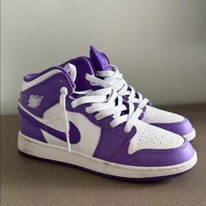Boy, Jordan ones Purple and White Sneakers